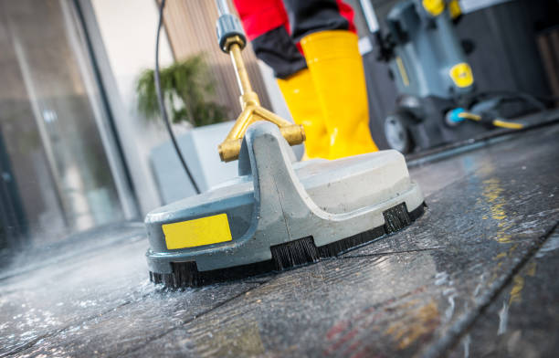Best Roof Power Washing Services  in Fort Pierre, SD